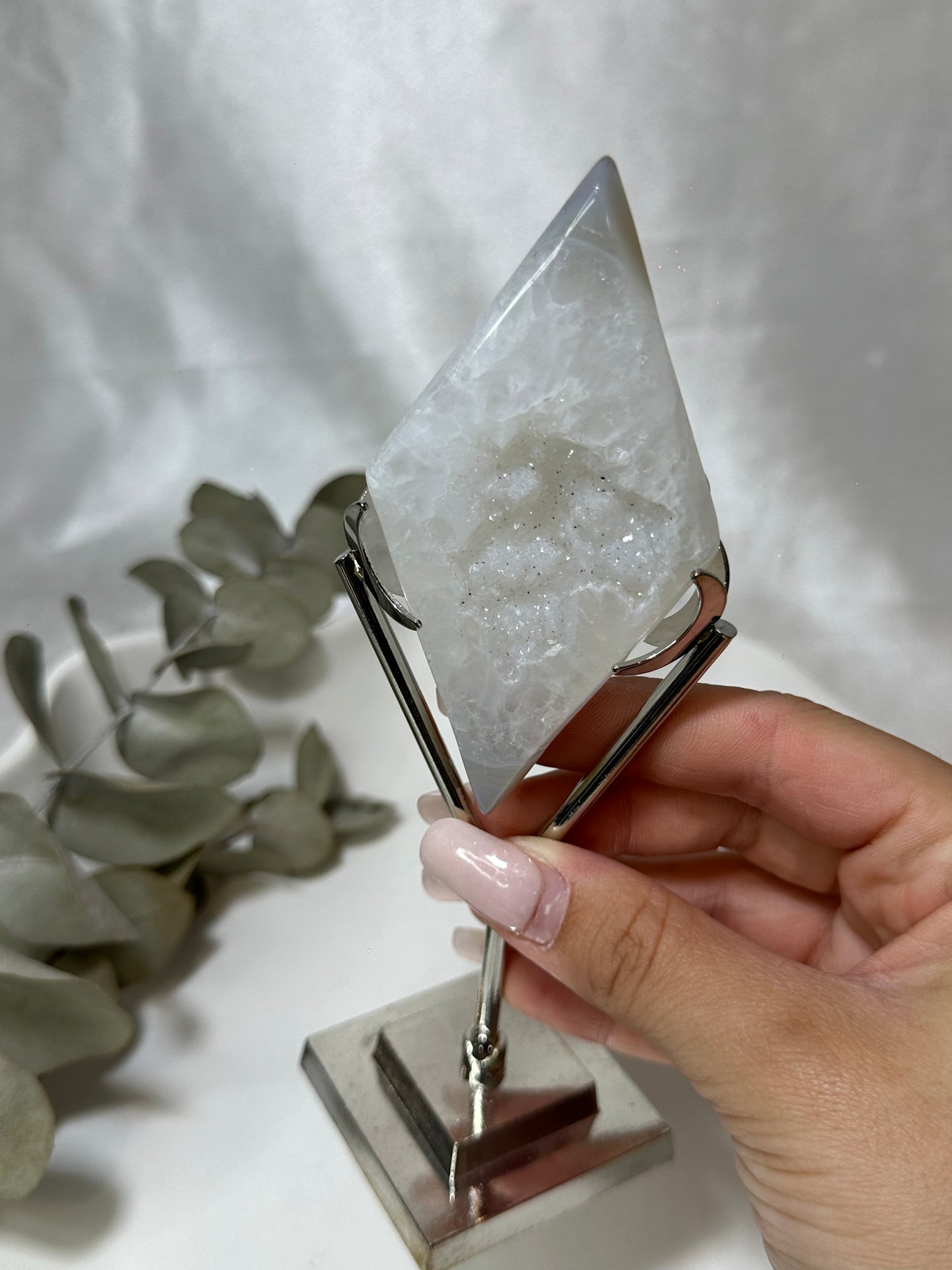 Druzy Agate Rhombus on Stand #6