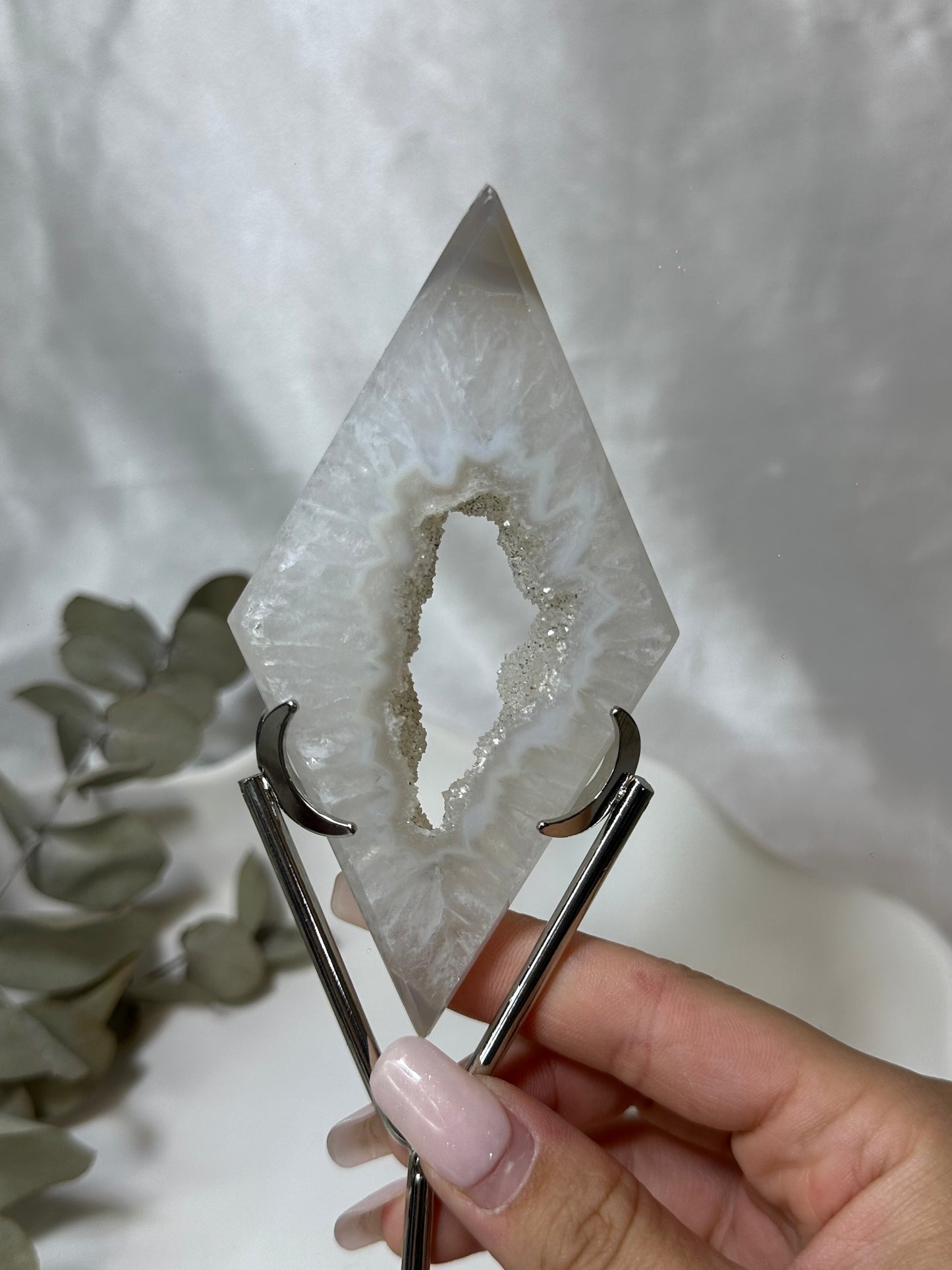 Druzy Agate Rhombus on Stand #5